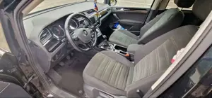 Volkswagen Touran Touran Diesel 2.0 TDI SCR Highline Bild 2