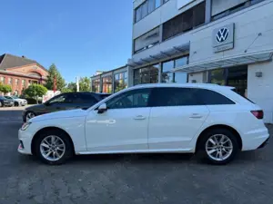 Audi A4 Avant advanced 35 TFSI S tronic Navi Pano Bild 2