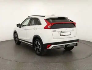 Mitsubishi Eclipse Cross 1.5 T-MIVEC Diamant 4WD LED Leder Bild 3