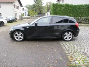 BMW 118 118d Bild 4