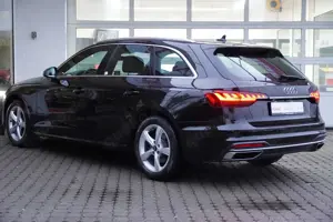 Audi A4 Avant 35 TFSI advanced LED Navi ACC Memory Bild 4