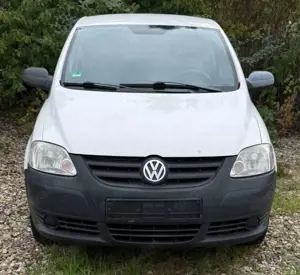 Volkswagen Fox Fox 1.2, SERVICE neu, TÜV 08/2027 Bild 1