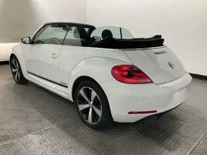 Volkswagen Beetle 1.2 TSI Club Xenon Navi Sitzheizung Bild 3