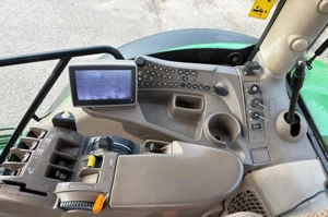 Traktor John Deere 6210R