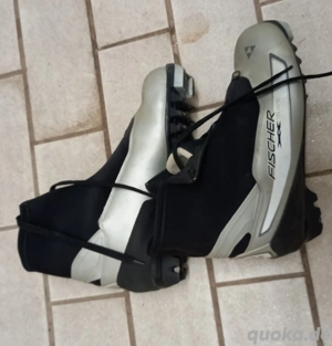 verkaufe.langlaufski und schuhe.NUR FÜR LOIPE