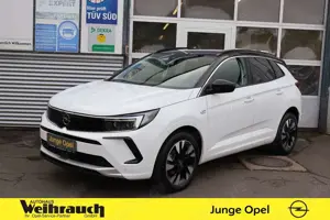 Opel Grandland 1.2 Turbo AT8 Ultimate+AHK+