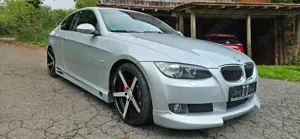 BMW 325 325i Coupe Motor hat nur 100000 km!