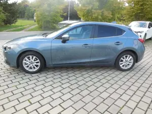 Mazda 3 SKYACTIV-G 120 PS Centerline mit TouringPaket, Sit