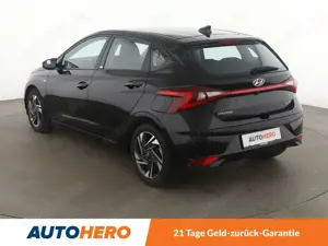 Hyundai i20 1.0 T-GDI Mild-Hybrid Trend Aut.*NAVI*CAM*LED*SHZ* Bild 4