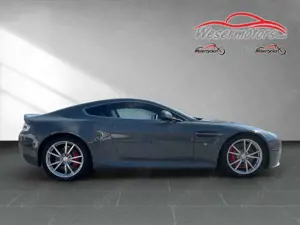 Aston Martin V8 Bild 5