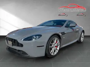 Aston Martin V8