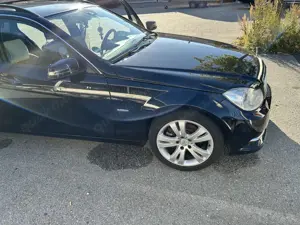 Mercedes-Benz C 220 T CDI DPF (BlueEFFICIENCY) Bild 4