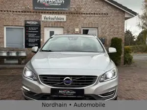 Volvo V60 Kombi Summum*ACC*SHZ*LED*NAVI*LEDER*Memory) Bild 3