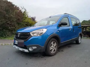 Dacia Dokker Dokker TCe 115 Stepway Celebration