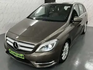 Mercedes-Benz B 250 Automatik+Leder+B-Xenon+LED+Kamera+Sport