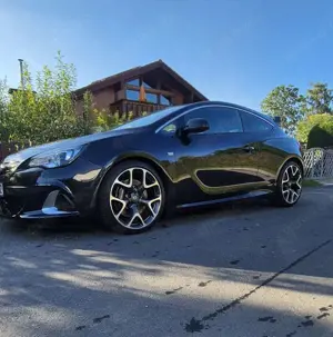 Opel Astra OPC Start/Stop