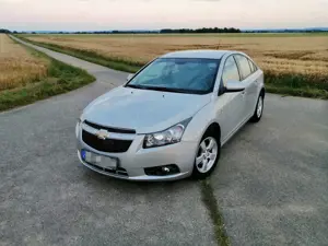 Chevrolet Cruze Cruze 1.6 LS