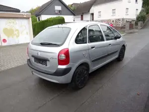 Citroen Xsara Picasso Xsara Picasso 1.6 Style, el.FH, ZV, TÜV/AU neu. Bild 3