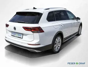 Volkswagen Golf VIII 2.0 TDI DSG 4Motion Alltrack LED AHK ACC Bild 2