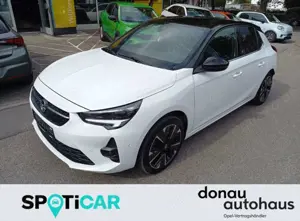Opel Corsa e Ultimate Kamera