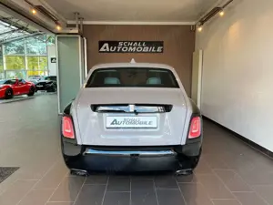 Rolls-Royce Phantom SWB Extended Two-Tone FULL Bild 5