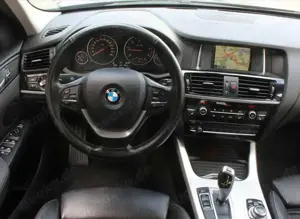 BMW X3 xDrive 20d Comfort Sportsitze Navi  Bi-Xen Bild 3