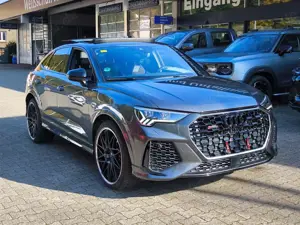 Audi RS Q3 2.5 TFSI quattro super Zustand ,TÜV Service Neu