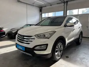 Hyundai SANTA FE 2.2 CRDi blue Style*Allrad*Xenon*4xSHZ*Sitzbl*Pano
