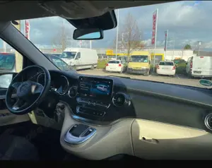 Mercedes-Benz Marco Polo 300 d RWD (447.813)