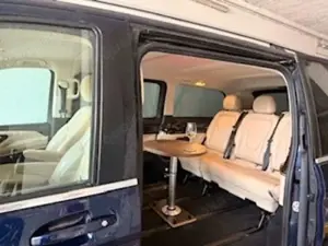 Mercedes-Benz V 250 V-Klasse Diesel d lang 7G-TRONIC Exclusive Edition Bild 5