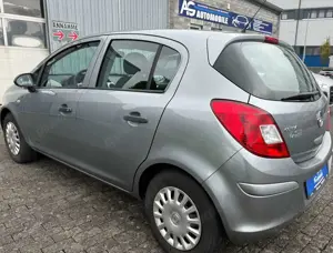 Opel Corsa Selection CDTI 5Türig Service Lückenlos TOP! Bild 3