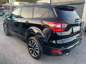 Ford Kuga ST-Line Aut. AWD 1.Hd Navi Xenon Kam App Ambiente Bild 5
