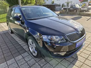 Skoda Octavia Combi Joy - Bi Xenon - AHK Bild 4