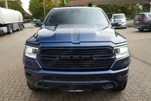 Dodge RAM Sport 4x4   ~Navi~Kam~LED~AHK~ Bild 2