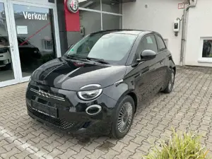 Fiat 500e 3+1 Icon Bild 2