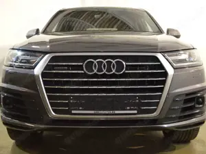 Audi Q7 50 TDI quattro S-Line Ext. *21Z Stadt Tour* Bild 4