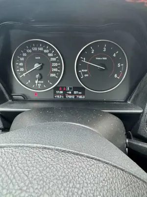 BMW 116 116d Sport Line Bild 5