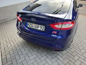 Ford Mondeo Mondeo 2.0 EcoBoost Aut. Titanium S Bild 3