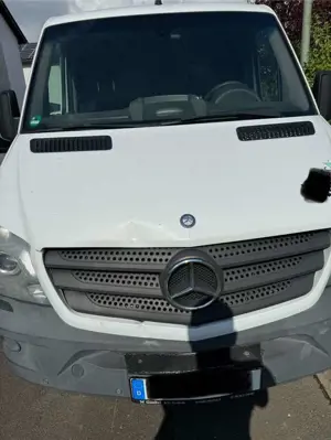 Mercedes-Benz Sprinter 316 CDI (BlueTec) Sprinter 906.633 7G-TRONIC Plus Bild 2