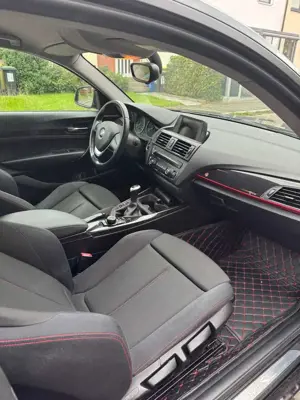 BMW 116 116d Sport Line Bild 3