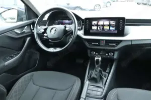 Skoda Kamiq 1.0 TSI DSG Ambition 2xPDC*ACC*Climatronic Bild 2