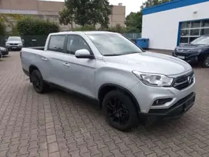 SsangYong Musso Musso Grand 4WD, AHK, Klima, Alu 18", Alarm Bild 4