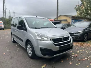 Peugeot Partner Tepee Active/Navi/Kamera/5.Sitzer