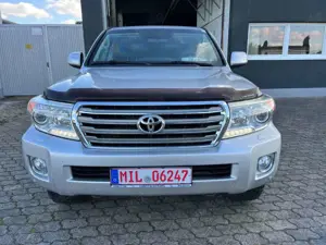 Toyota Land Cruiser 4,5 V8*J200*ARMOURED*GUARD*B6*STOCK Bild 2