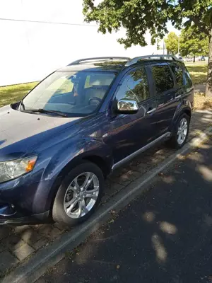 Mitsubishi Outlander Outlander 2.2 DI-D 4WD Instyle Bild 4