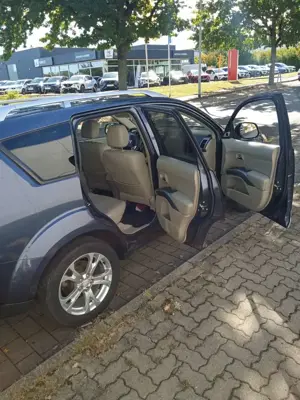 Mitsubishi Outlander Outlander 2.2 DI-D 4WD Instyle Bild 2