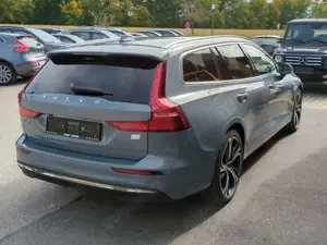Volvo V60 Plus Bright Recharge Plug-In Hybrid AWD T6 Twin En Bild 4