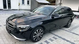 Mercedes-Benz E 300 E300*de*T*Plug-in-Hybrid*FULL*Distronic+*Spur-A* Bild 4