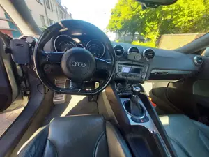 Audi TT Coupe 2.0 TFSI Bild 2