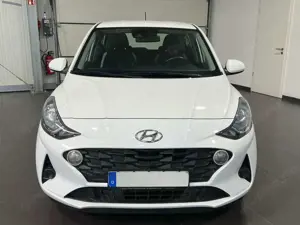 Hyundai i10 1.0 **Klima*BT*Temp*SOS*5-Türig*Spur** Bild 4